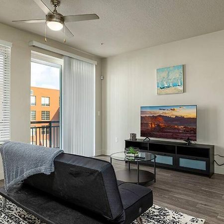 Modern 1B Downtown Slc With Wfh Setup, Gym, Fast Wi-Fi, Pool Lägenhet Salt Lake City Exteriör bild
