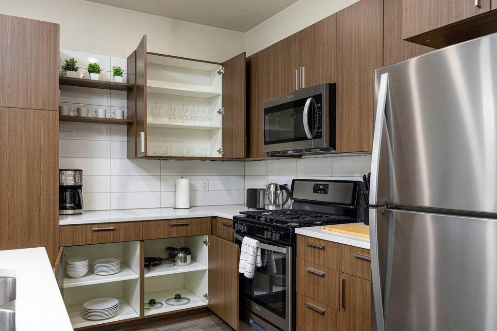 Modern 1B Downtown Slc With Wfh Setup, Gym, Fast Wi-Fi, Pool Lägenhet Salt Lake City Exteriör bild